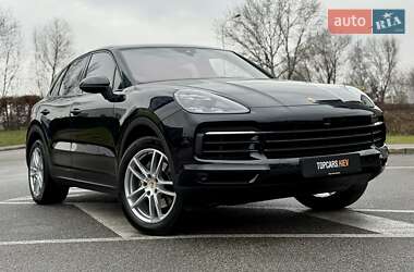 Внедорожник / Кроссовер Porsche Cayenne 2019 в Киеве
