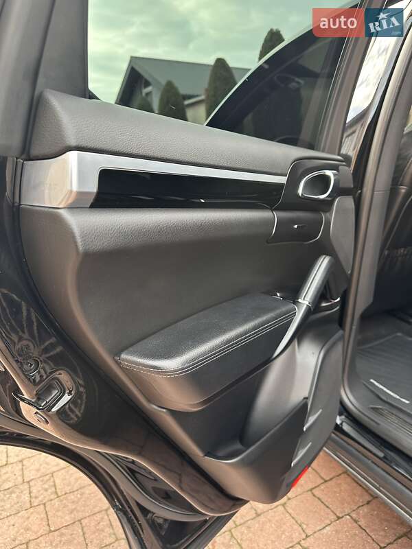 Внедорожник / Кроссовер Porsche Cayenne 2017 в Стрые фото 4 Внедорожник / Кроссовер Porsche Cayenne 2017 в Стрые