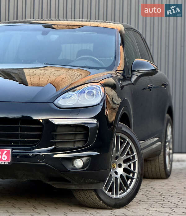 Внедорожник / Кроссовер Porsche Cayenne 2017 в Львове