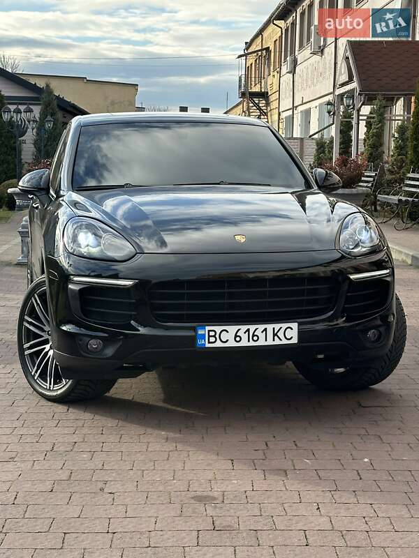Внедорожник / Кроссовер Porsche Cayenne 2017 в Стрые фото 87 Внедорожник / Кроссовер Porsche Cayenne 2017 в Стрые