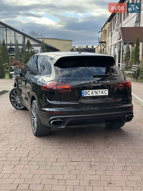 Внедорожник / Кроссовер Porsche Cayenne 2017 в Стрые фото 129 Внедорожник / Кроссовер Porsche Cayenne 2017 в Стрые
