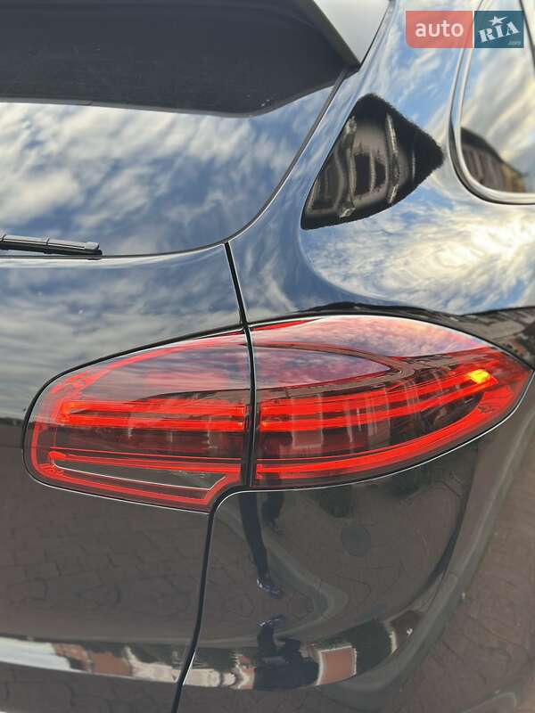 Внедорожник / Кроссовер Porsche Cayenne 2017 в Стрые фото 135 Внедорожник / Кроссовер Porsche Cayenne 2017 в Стрые