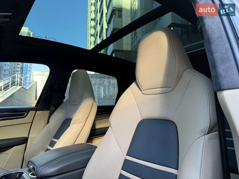 Внедорожник / Кроссовер Porsche Cayenne 2022 в Киеве фото 23 Внедорожник / Кроссовер Porsche Cayenne 2022 в Киеве