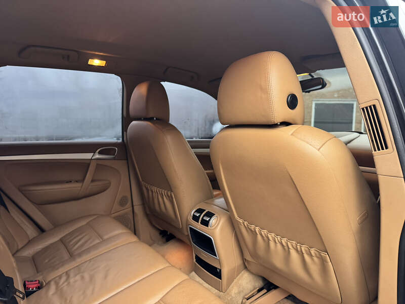 Внедорожник / Кроссовер Porsche Cayenne 2007 в Лубнах фото 25 Внедорожник / Кроссовер Porsche Cayenne 2007 в Лубнах