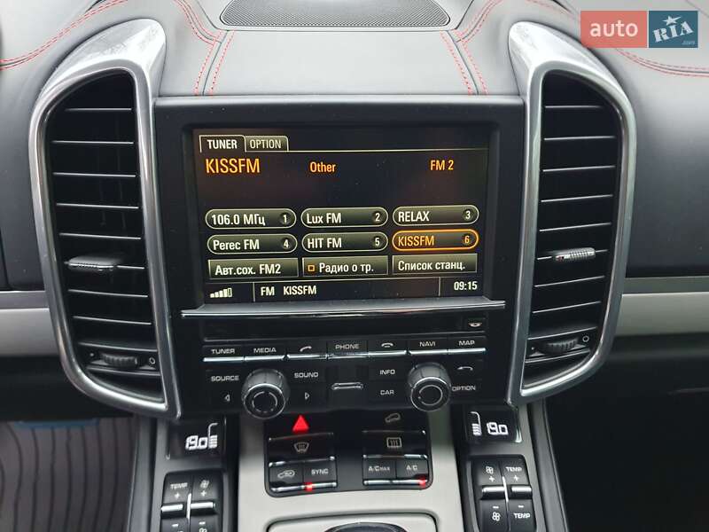 Внедорожник / Кроссовер Porsche Cayenne 2015 в Киеве фото 46 Внедорожник / Кроссовер Porsche Cayenne 2015 в Киеве
