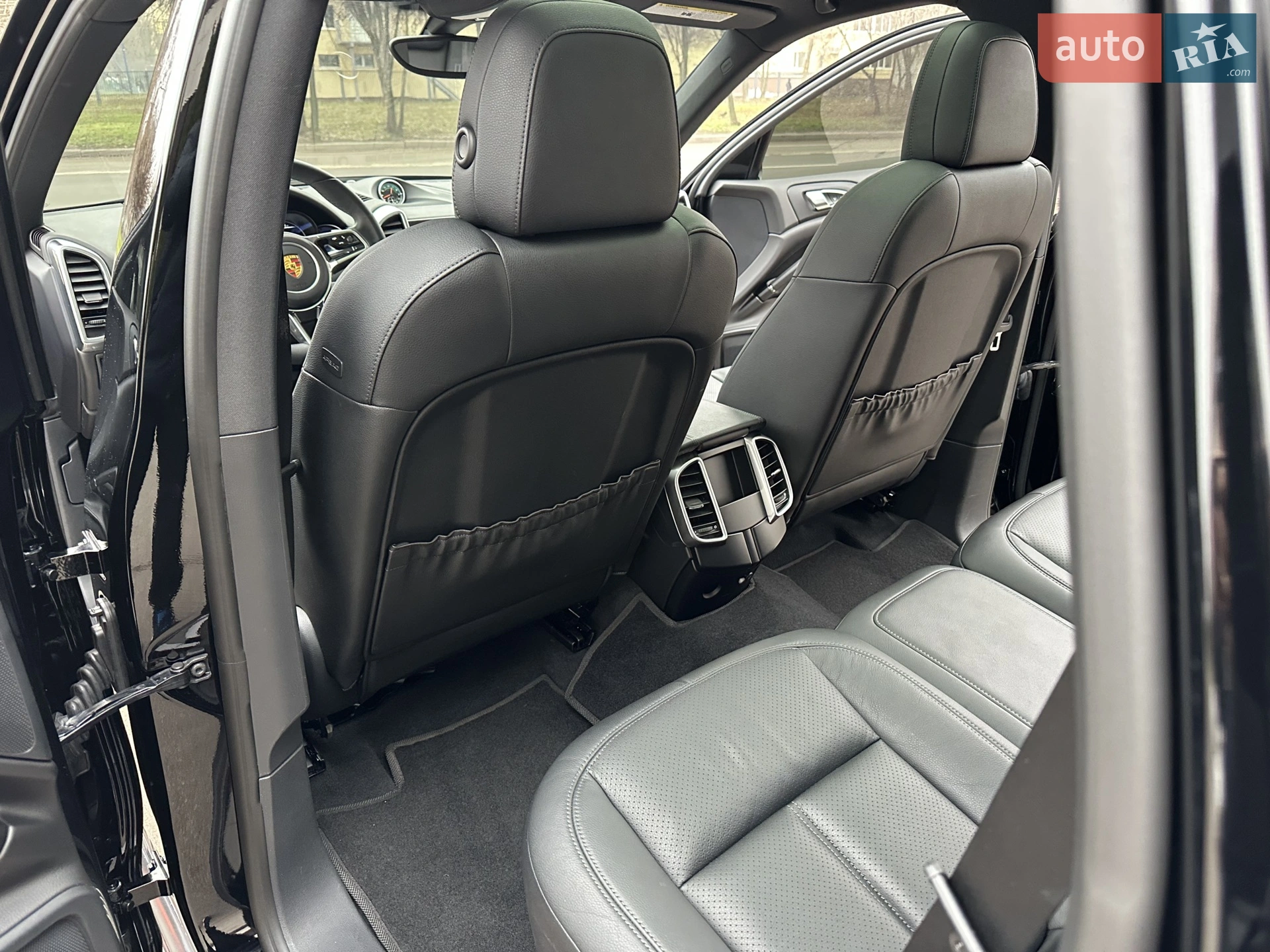 2016 Porsche Cayenne - мініатюра 51
