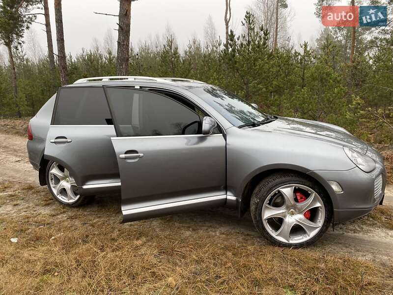 Внедорожник / Кроссовер Porsche Cayenne 2005 в Рокитном