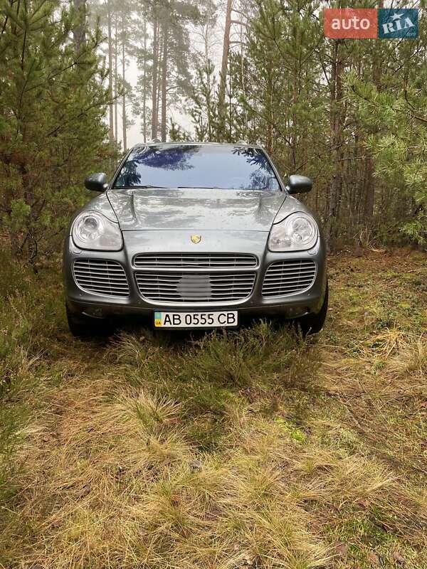 Внедорожник / Кроссовер Porsche Cayenne 2005 в Рокитном