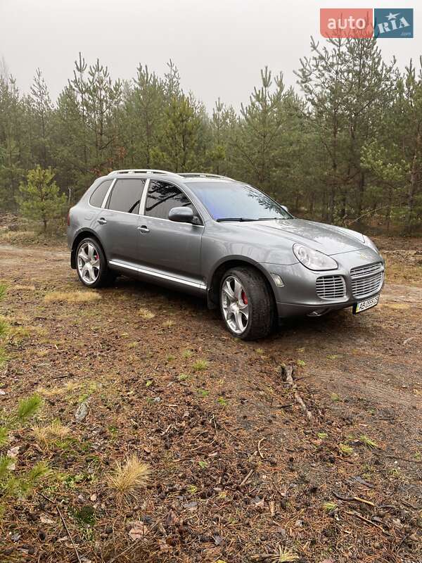 Внедорожник / Кроссовер Porsche Cayenne 2005 в Рокитном