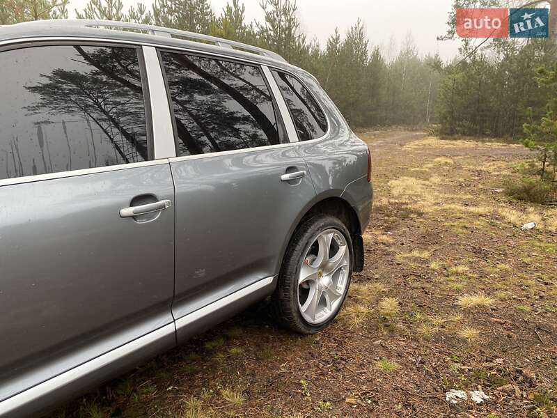 Внедорожник / Кроссовер Porsche Cayenne 2005 в Рокитном