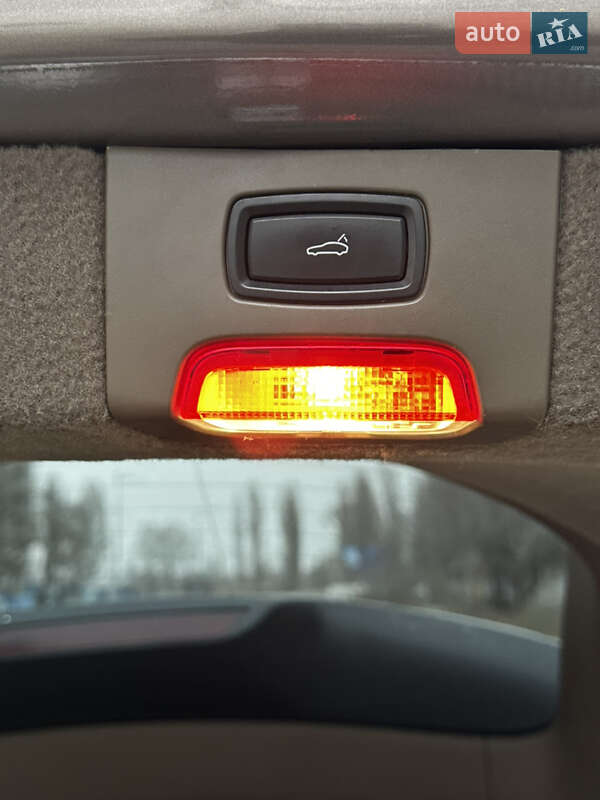 Внедорожник / Кроссовер Porsche Cayenne 2013 в Киеве