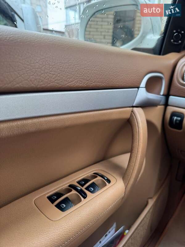 Внедорожник / Кроссовер Porsche Cayenne 2008 в Киеве