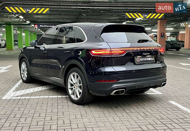 Внедорожник / Кроссовер Porsche Cayenne 2018 в Киеве