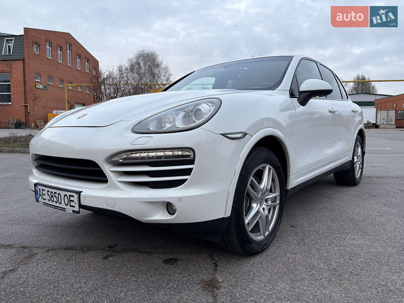 Внедорожник / Кроссовер Porsche Cayenne 2013 в Днепре