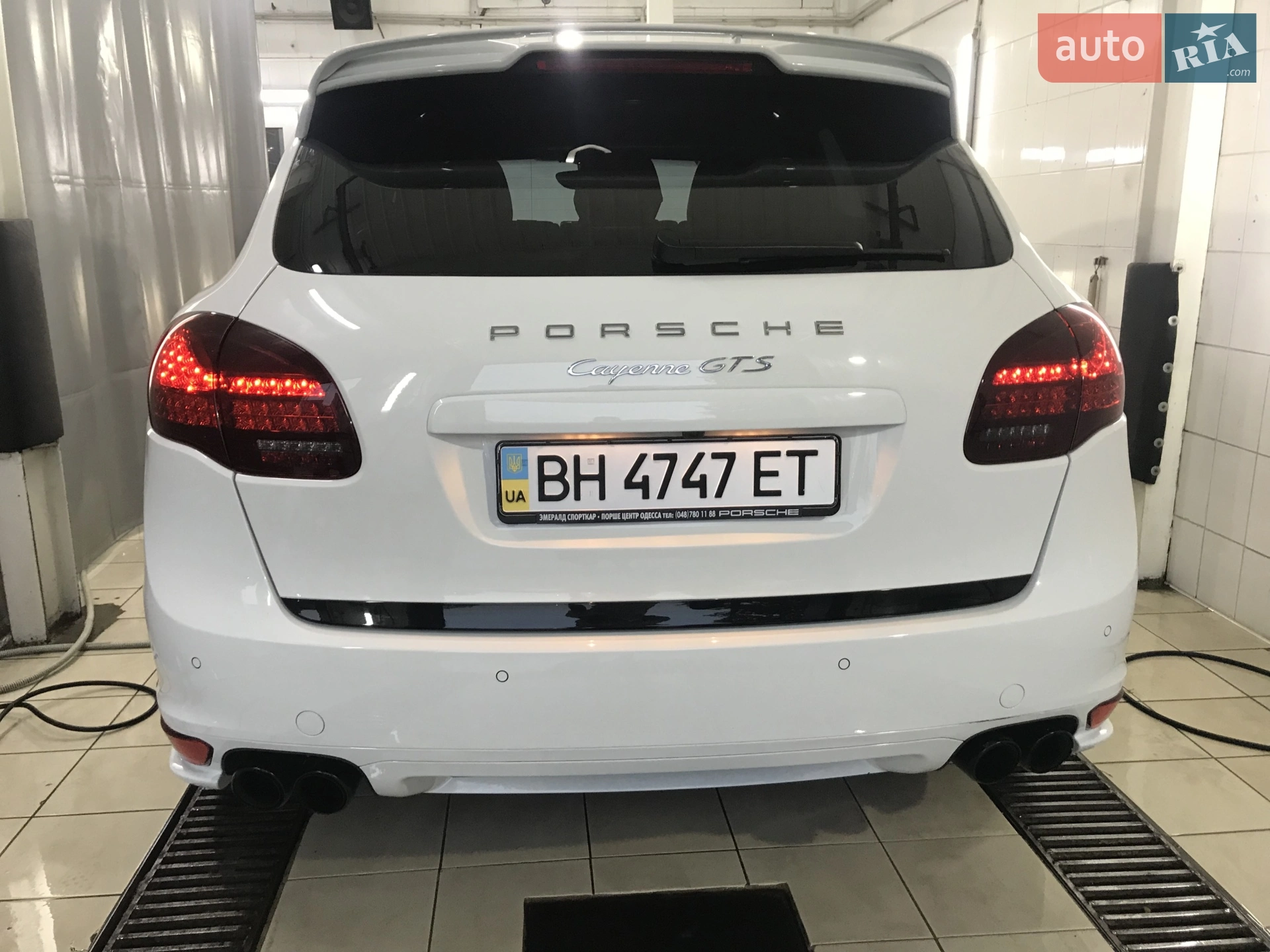 2013 Porsche Cayenne - мініатюра 3
