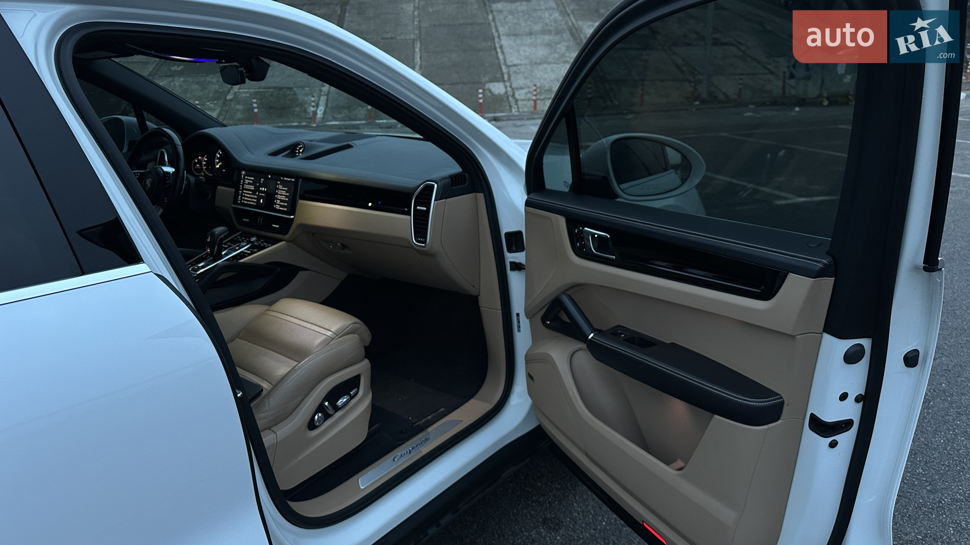 2019 Porsche Cayenne - мініатюра 12