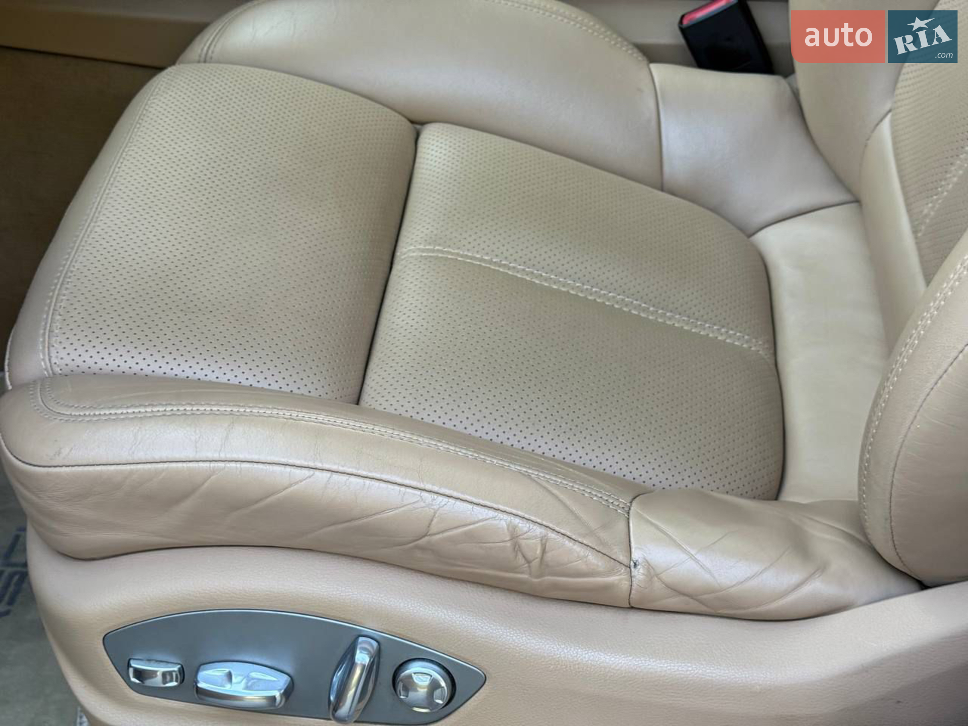 2012 Porsche Cayenne - мініатюра 4