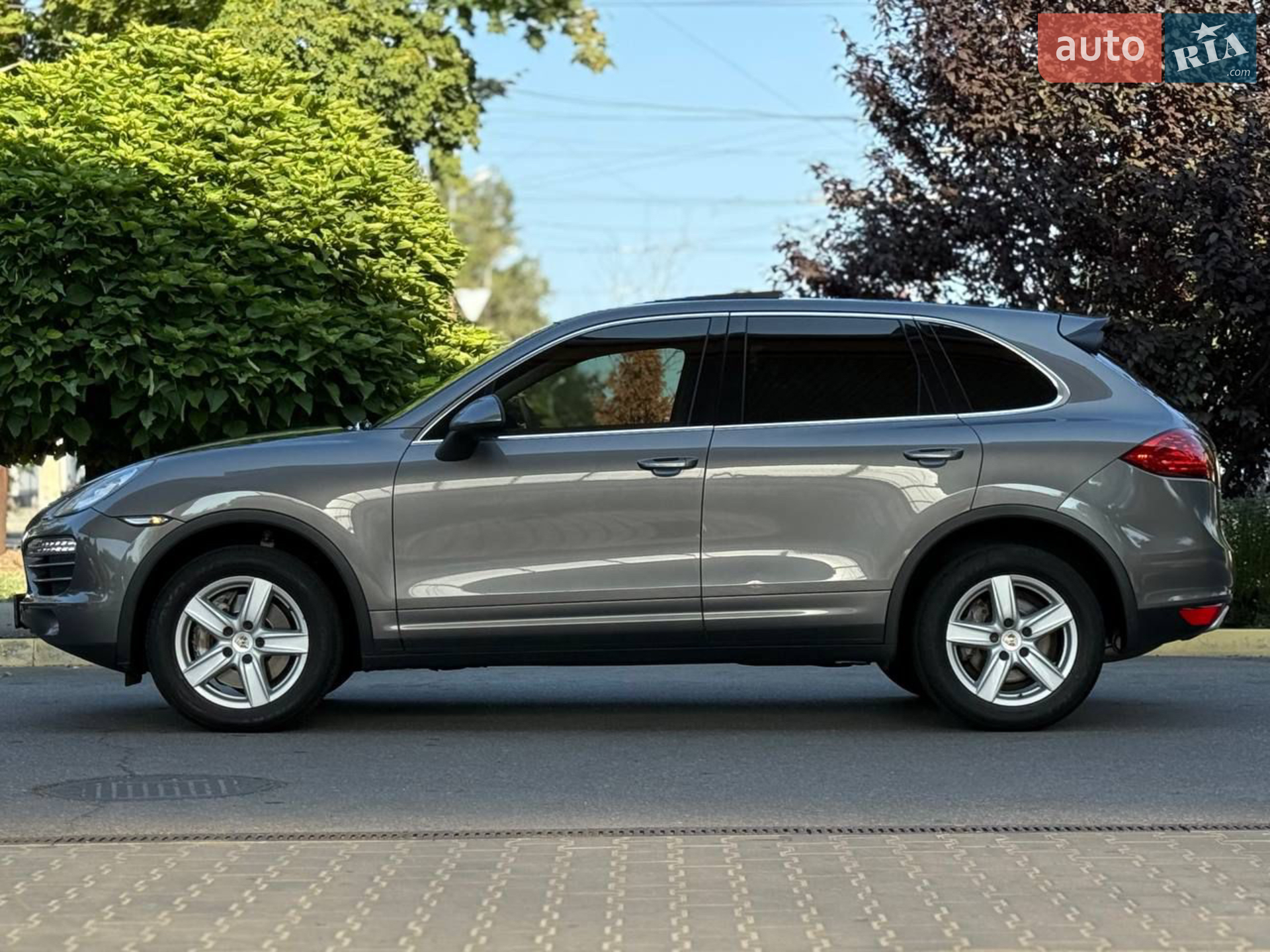2012 Porsche Cayenne - мініатюра 39