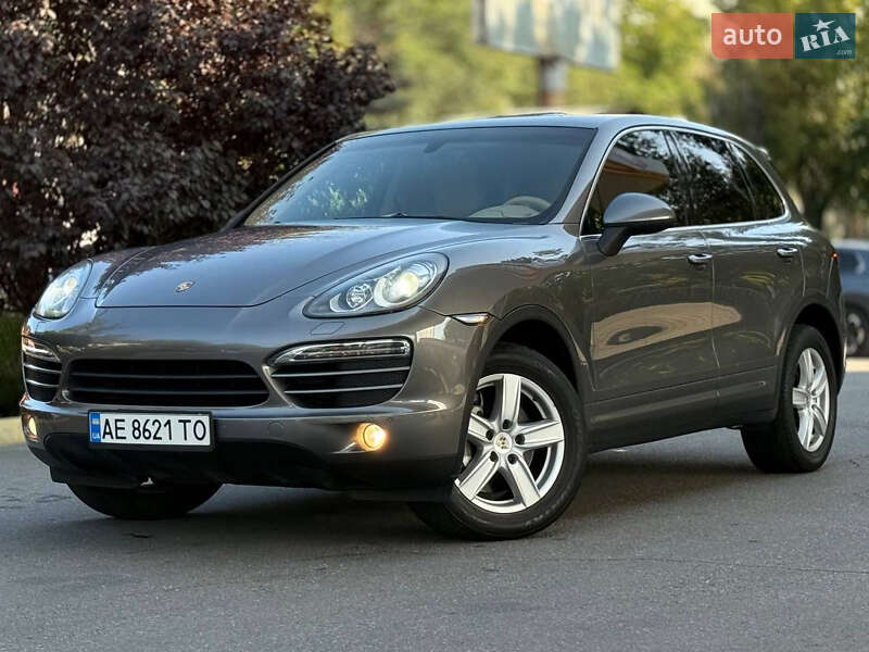 Внедорожник / Кроссовер Porsche Cayenne 2012 в Днепре