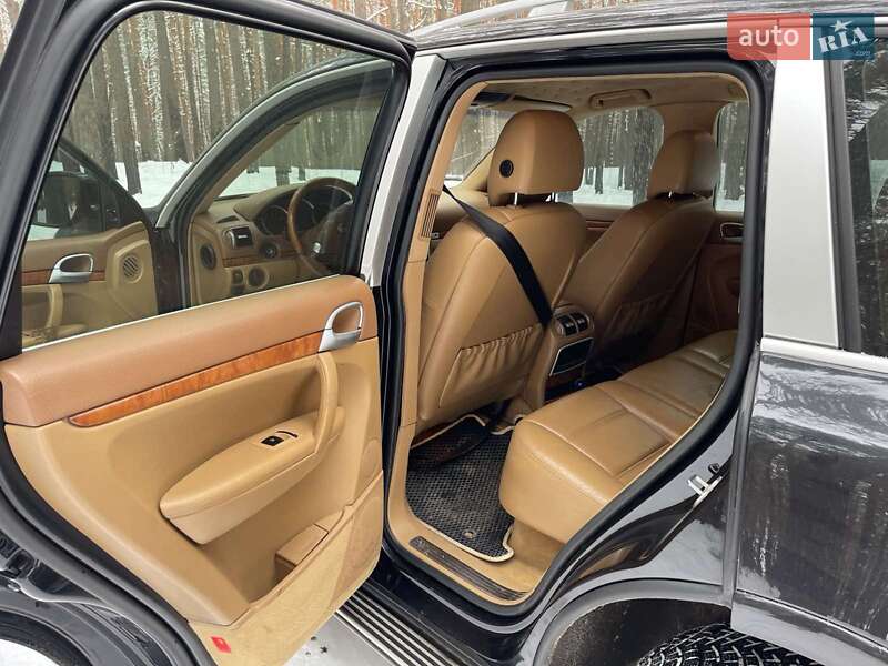 Внедорожник / Кроссовер Porsche Cayenne 2005 в Харькове