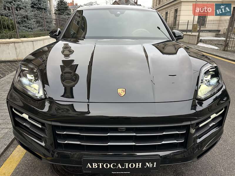 Внедорожник / Кроссовер Porsche Cayenne 2025 в Киеве