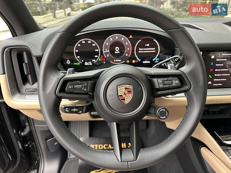Внедорожник / Кроссовер Porsche Cayenne 2025 в Киеве