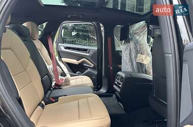 Внедорожник / Кроссовер Porsche Cayenne 2025 в Киеве
