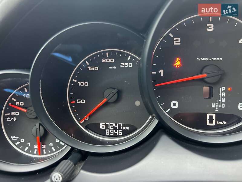 Внедорожник / Кроссовер Porsche Cayenne 2017 в Львове фото 10 Внедорожник / Кроссовер Porsche Cayenne 2017 в Львове