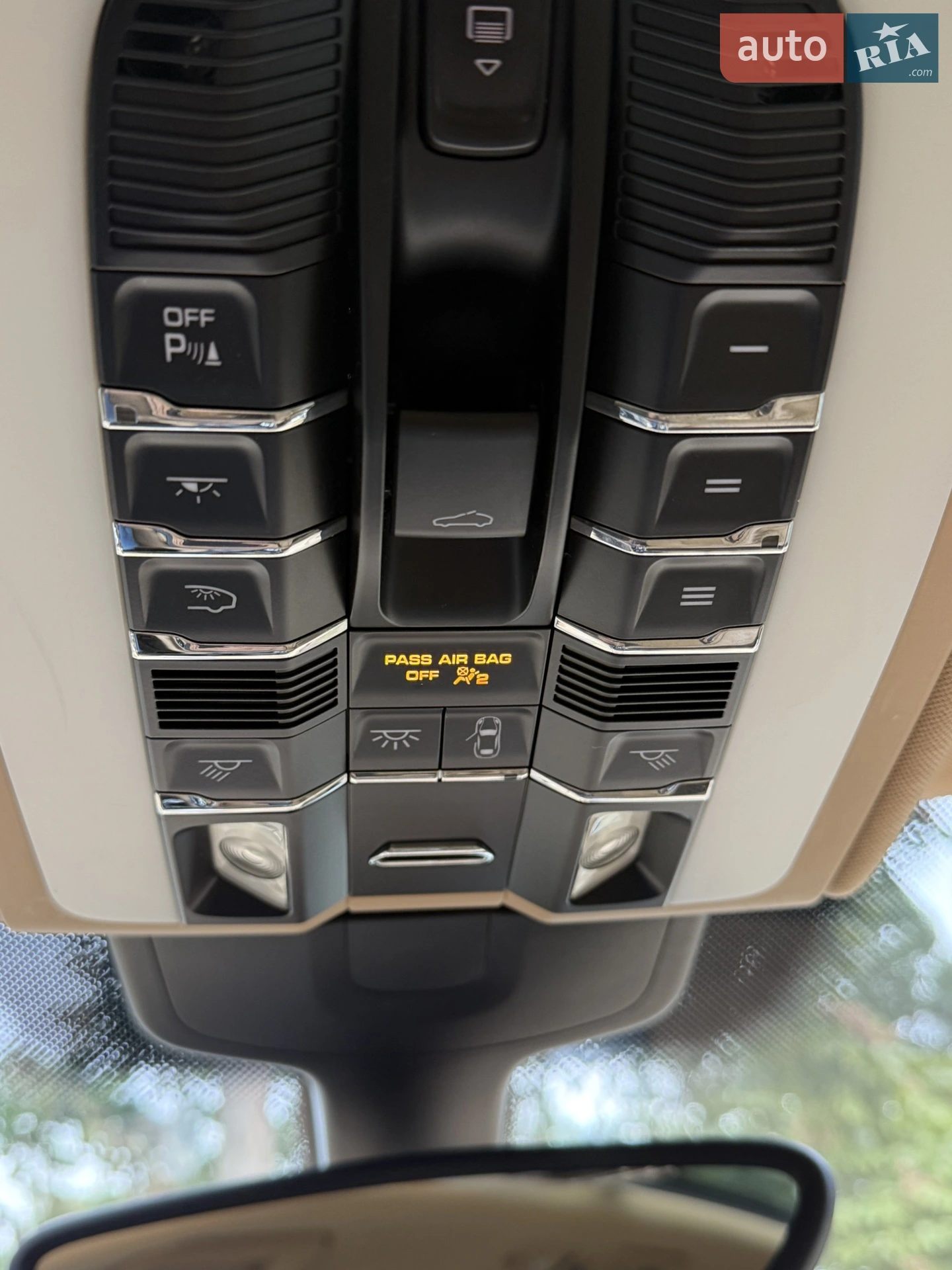 2015 Porsche Cayenne - мініатюра 14