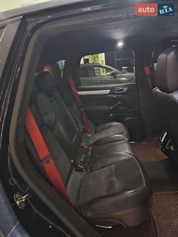 Позашляховик / Кросовер Porsche Cayenne 2012 в Береговому фото 16 Позашляховик / Кросовер Porsche Cayenne 2012 в Береговому