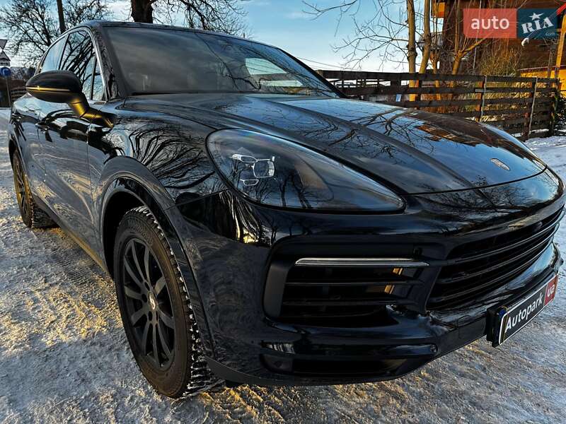Внедорожник / Кроссовер Porsche Cayenne 2020 в Киеве