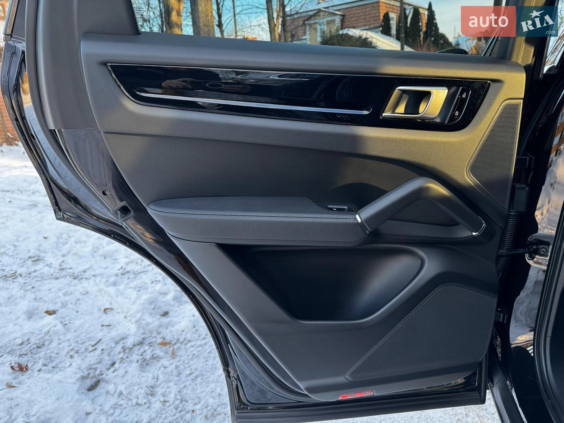 2020 Porsche Cayenne - мініатюра 34