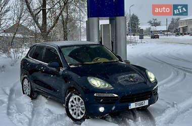 Внедорожник / Кроссовер Porsche Cayenne 2011 в Тернополе