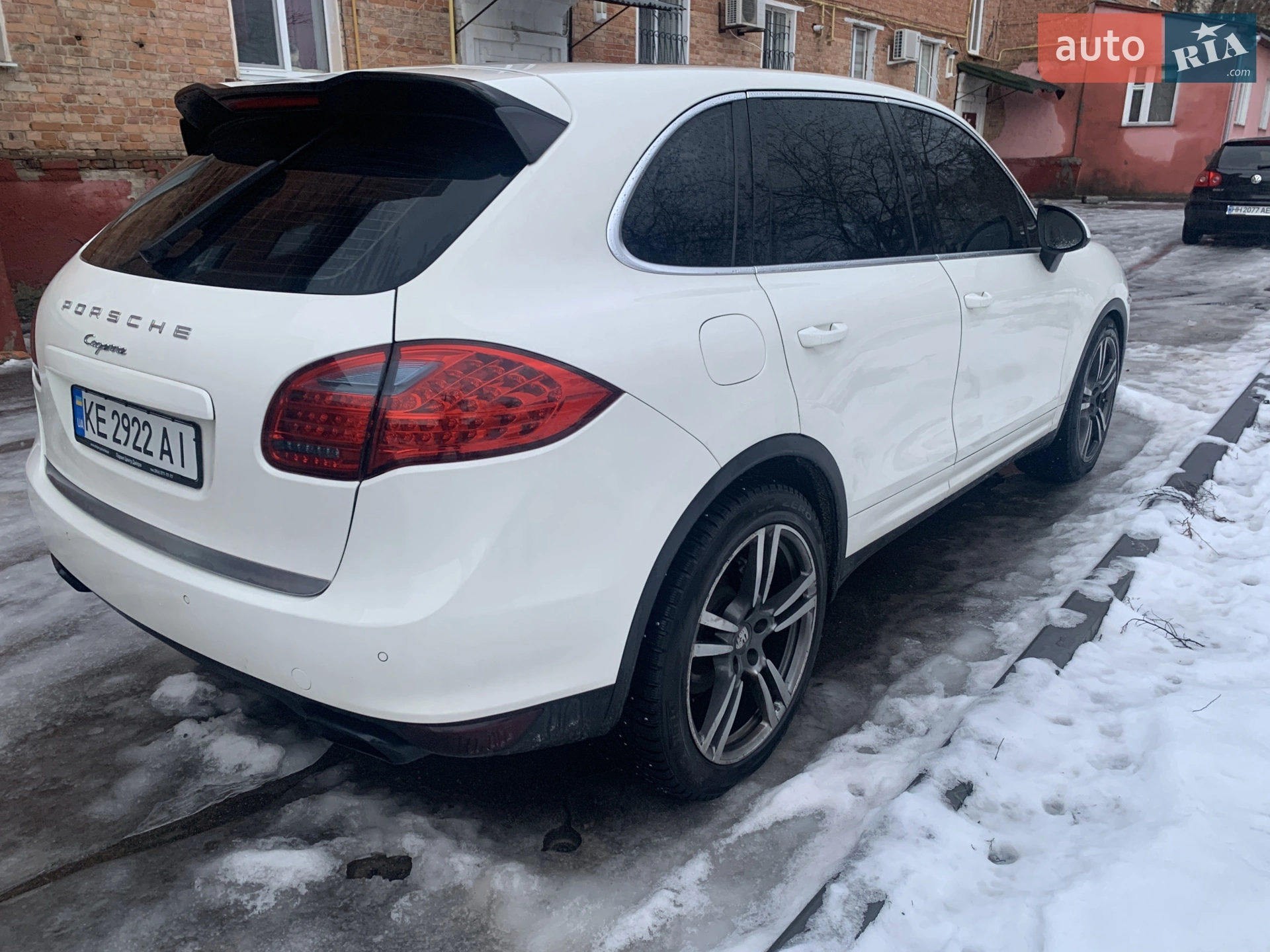 2011 Porsche Cayenne - мініатюра 3