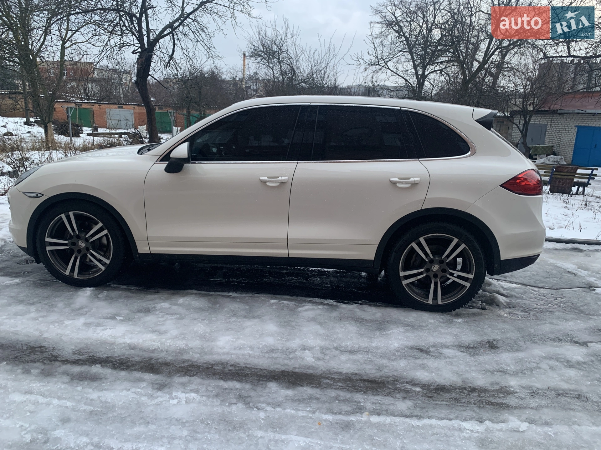 2011 Porsche Cayenne - мініатюра 4