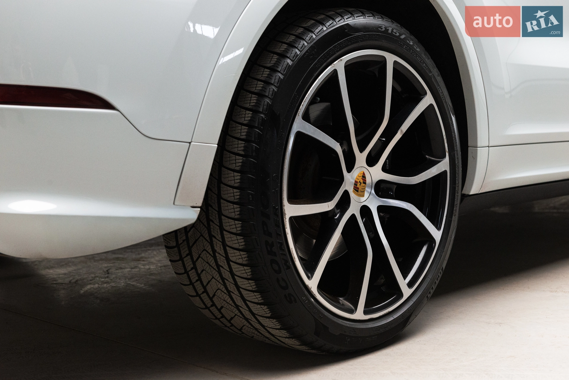 2019 Porsche Cayenne - мініатюра 12
