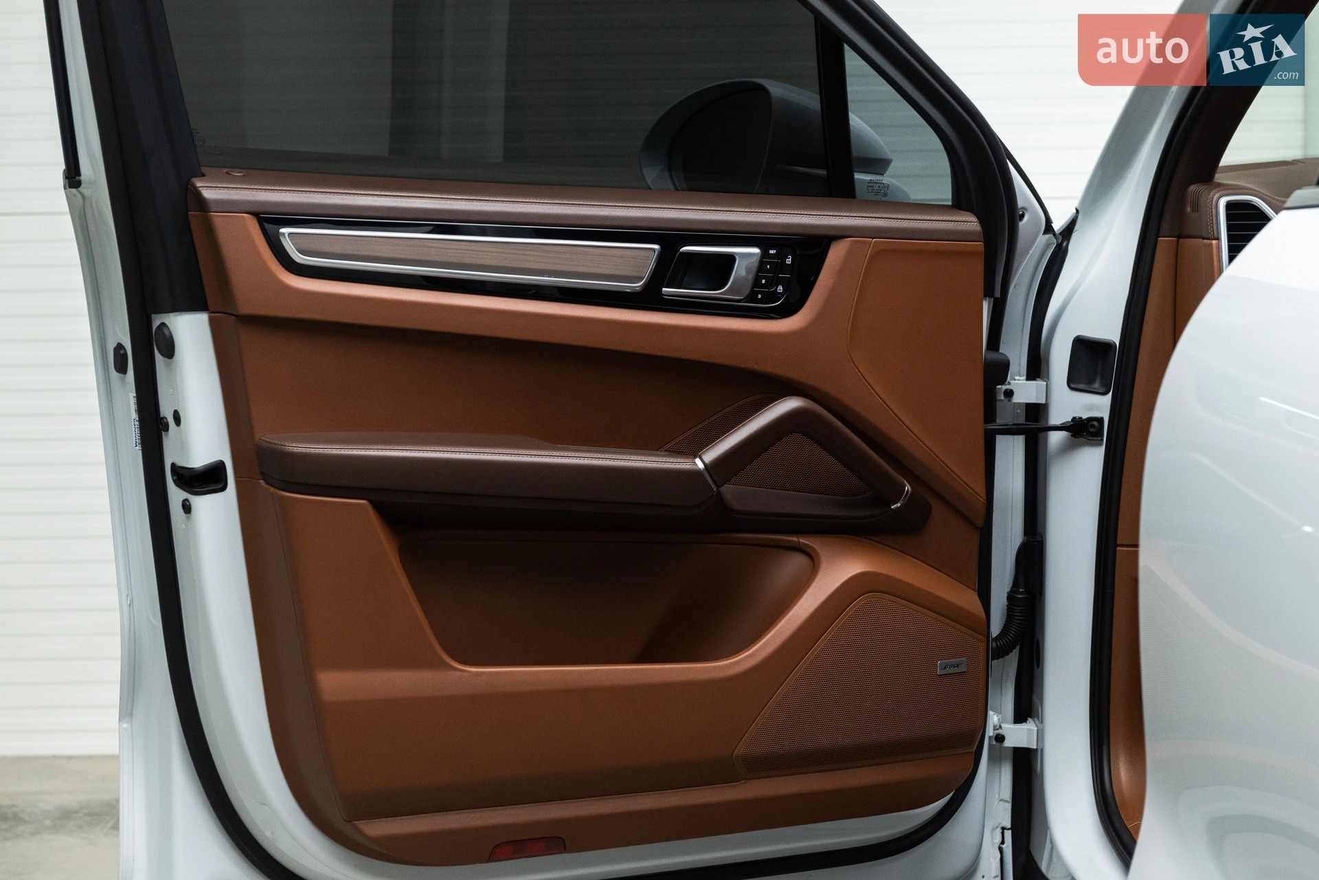 2019 Porsche Cayenne - мініатюра 16