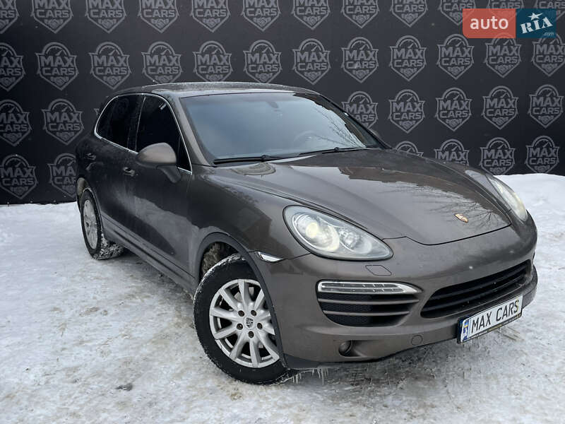Porsche Cayenne 2011