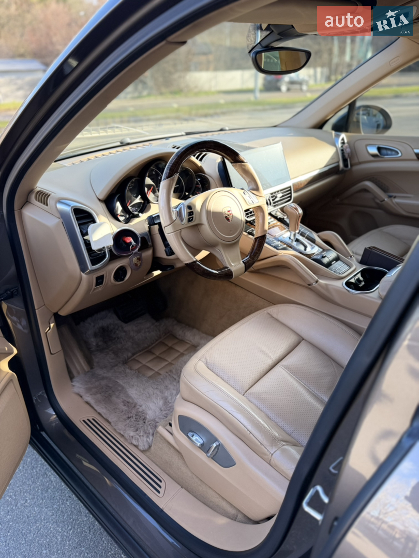 2013 Porsche Cayenne - мініатюра 11