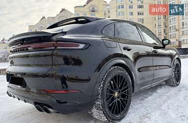 Внедорожник / Кроссовер Porsche Cayenne 2024 в Киеве