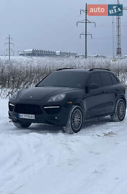 Внедорожник / Кроссовер Porsche Cayenne 2012 в Хмельницком