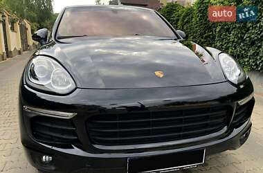 Внедорожник / Кроссовер Porsche Cayenne 2015 в Одессе