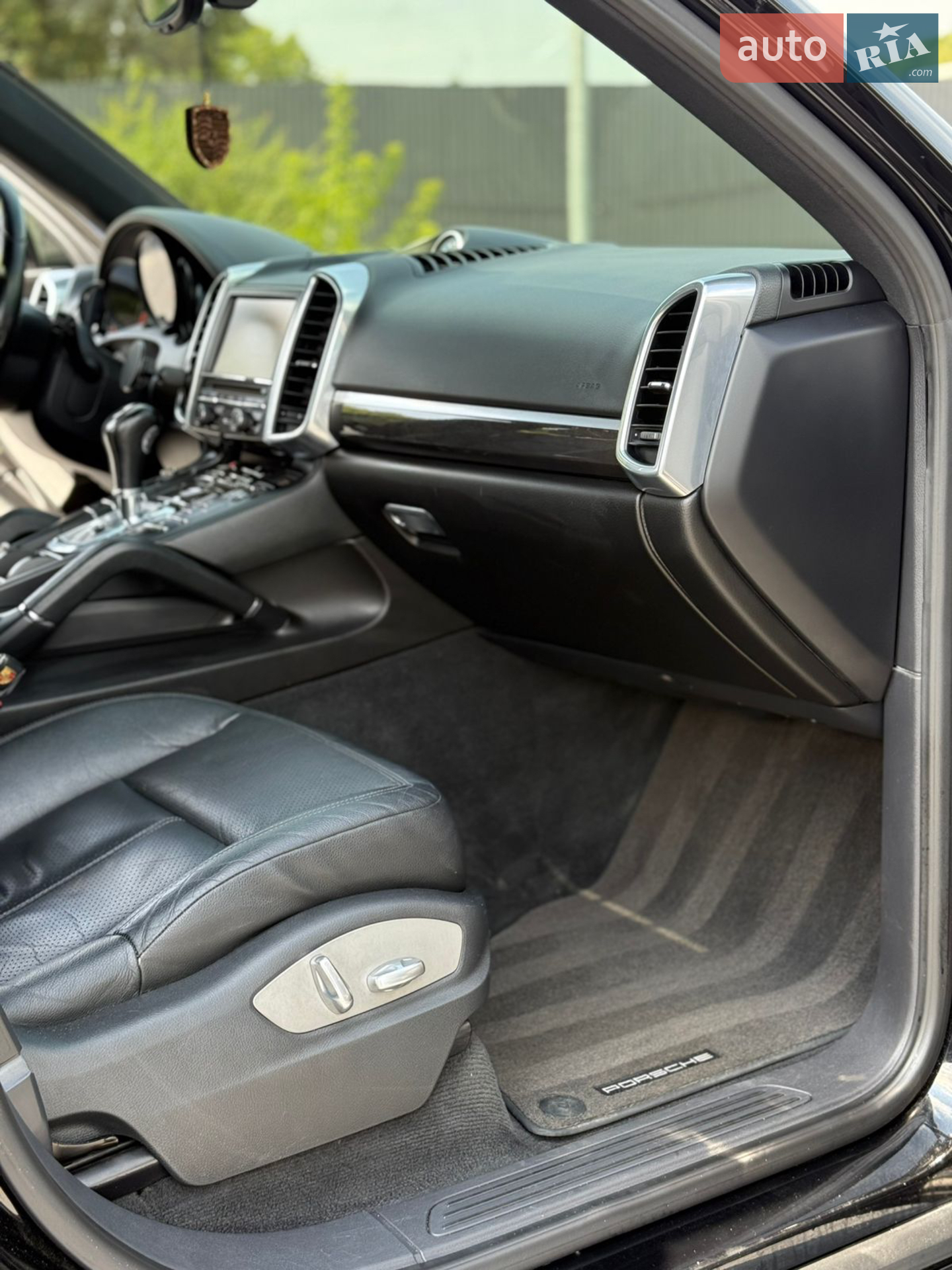 2013 Porsche Cayenne - мініатюра 19