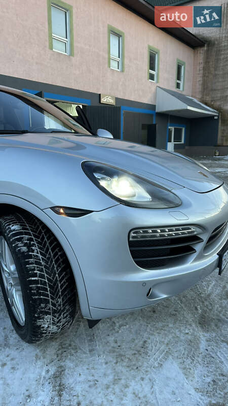 Внедорожник / Кроссовер Porsche Cayenne 2012 в Чорткове фото 4 Внедорожник / Кроссовер Porsche Cayenne 2012 в Чорткове