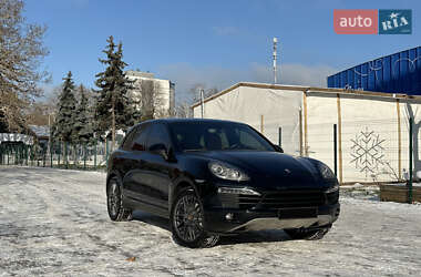 Внедорожник / Кроссовер Porsche Cayenne 2012 в Одессе