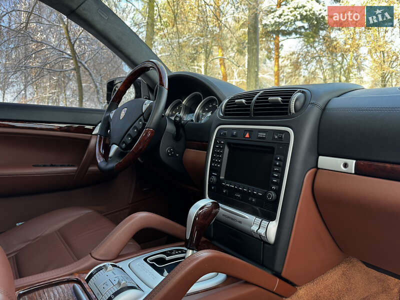 Внедорожник / Кроссовер Porsche Cayenne 2008 в Киеве