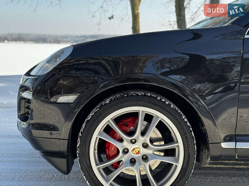 Внедорожник / Кроссовер Porsche Cayenne 2008 в Киеве