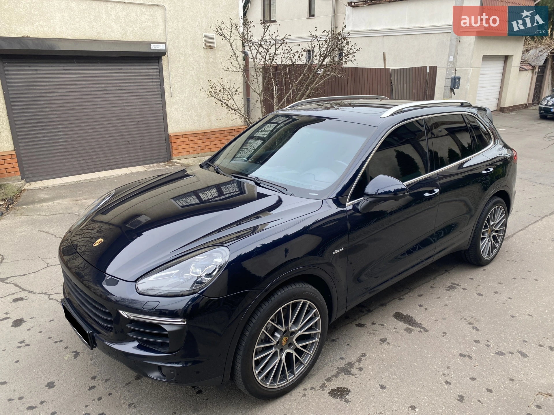 2016 Porsche Cayenne - мініатюра 12