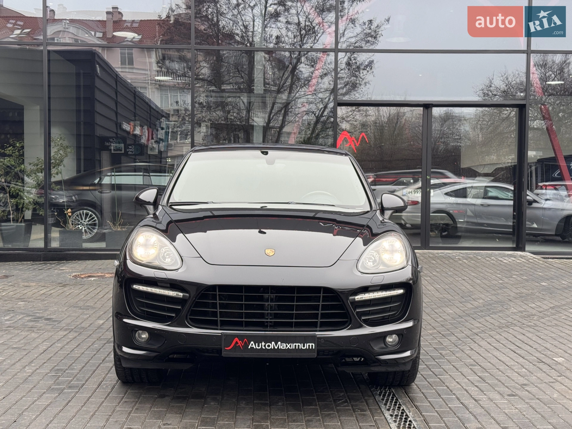2012 Porsche Cayenne - мініатюра 2