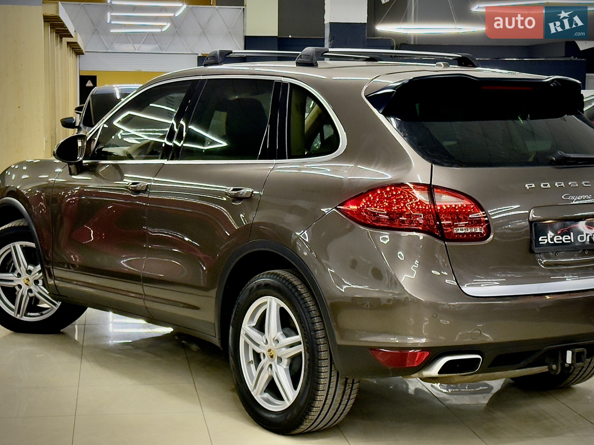 2013 Porsche Cayenne - мініатюра 15